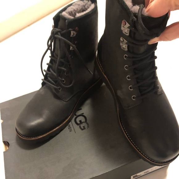 New!!!  Ugg Hannen leather waterproof boots - Picture 3 of 8